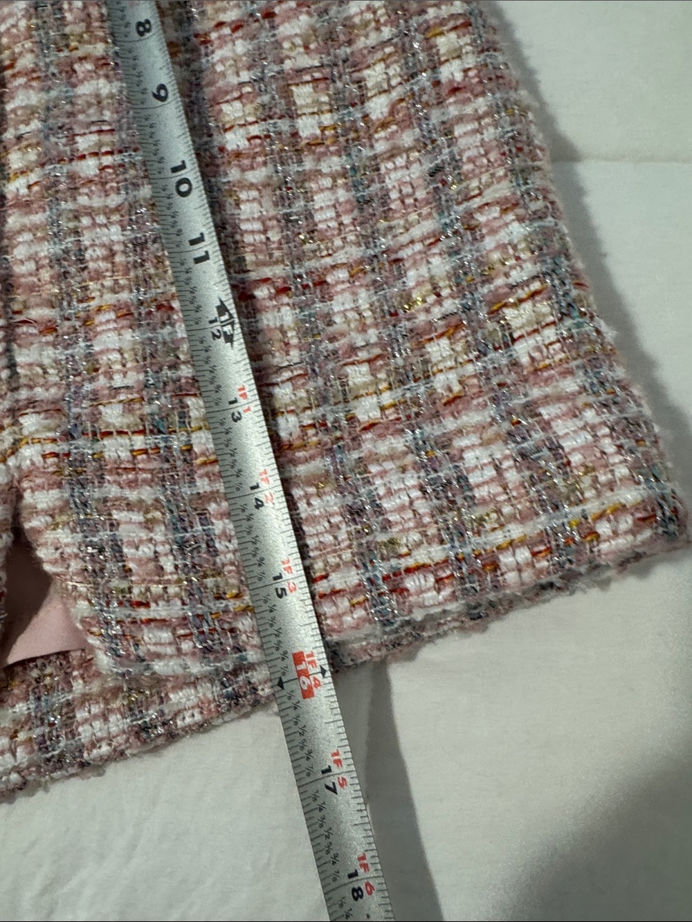NWOT House of Harlow 1960 Pink Tweed Skirt Pearl Rhinestone Buttons Size M - Picture 7 of 8